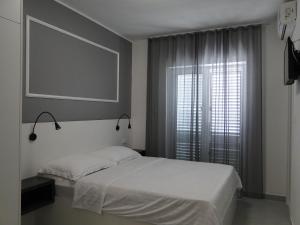 Rooms Tepli Bok