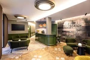 Ugandi Hotel - Pilkuse Asundus