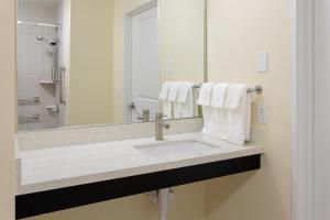 Studio Suite with Two Queen Beds room in Candlewood Suites DTWN Medical Center