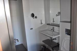 Appart'hotels Adonis Lyon Dock Ouest : photos des chambres