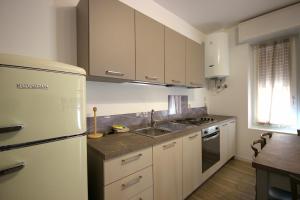 Case VR Holiday - LHT House