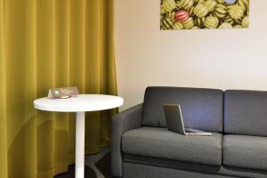 Hotels ibis Styles Montelimar Centre : Chambre Familiale Standard