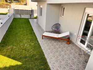 Three Cats Apartment