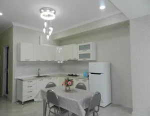 Lovely, bright and cozy 2 room flat in the heart of Tbilisi, near Ortachala bus station - Zemo Tʼeletʼi