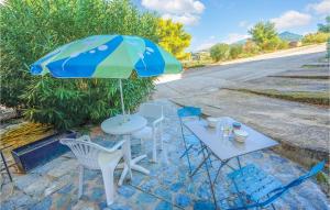 Appartements Awesome apartment in Propriano with 1 Bedrooms and Outdoor swimming pool : photos des chambres