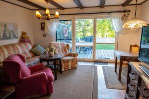 Ferienhaus Samuel mit Garten und 2 Terrassen
