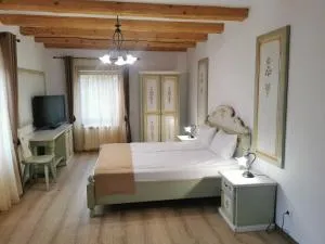 Hanul Greweln - Valea Lungă