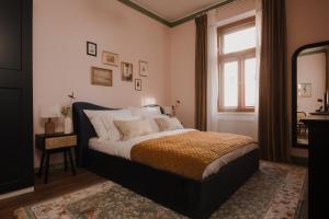 Oak House Vienna