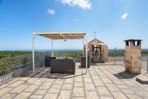 Eremo SantAntonio - Villa & Trullo with Pool, Terrace and Parking