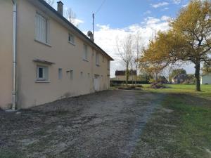 Maisons de vacances Maison entiere avec parking et jardin : photos des chambres