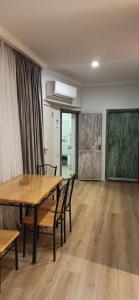 Liberty art apartment