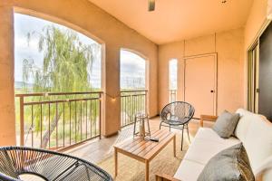 Pool Access at Pet-Friendly Scottsdale Condo! - 3hvězdičkové hotely ve městě Scottsdale