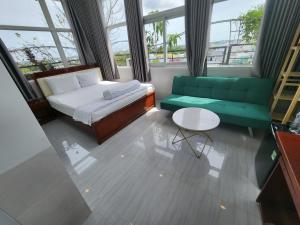 Khách sạn Vân Nhi