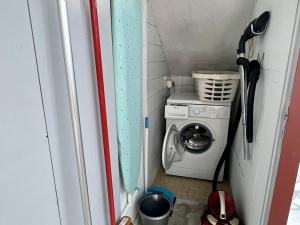 Cambo-les-Bains : T1 Bis rénové avec terrasse, Wi-Fi, pour 2 personnes - FR-1-495-93