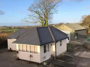 Cottage near Caernarfon, Gwynedd - Llanwnda