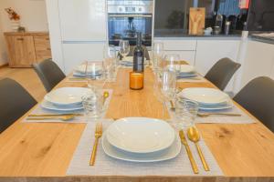 Alameda 74 Luxury Apartment & Parking by Home Sweet Home Aveiro