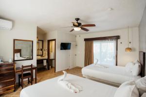 Petit Lafitte Beach Front Hotel & Bungalows