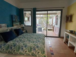 B&B / Chambres d'hotes B&B Les 4 Mondes : photos des chambres