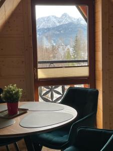 Willa Królewska - Wellness SPA - widokowe Pokoje i Apartamenty