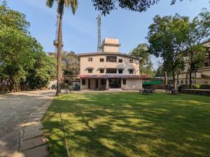 Hotel Mangal Residency Lonavala - Best Hotel in Lonavala