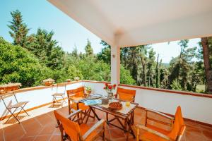 Beautiful summerhouse in Sanis pine forest