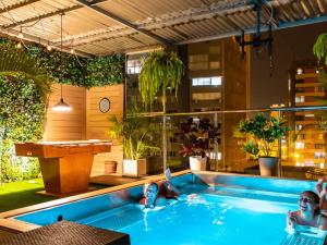 Alpes Lima Kennedy Hostel