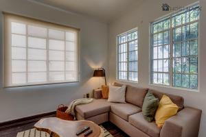 Refurbished Mansion with Garden & Patio in Las Lomas - Monte Blanco