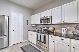 Peaceful Atascosa Home with Balcony and Deck!