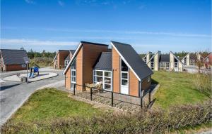 Awesome Home In Hadsund With Wifi