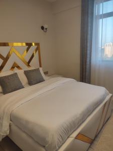 Kileleshwa Superb 2bedroom with GYM