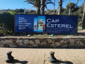 APPARTEMENT CAP ESTEREL CLIMATISE VUE MER