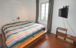 Maisons de vacances Awesome Home In La Gaude With Kitchen : photos des chambres