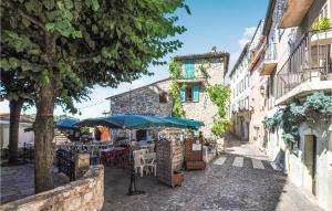 Maisons de vacances Awesome Home In La Gaude With Kitchen : photos des chambres
