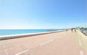 Maisons de vacances Awesome Home In La Gaude With Kitchen : Maison de Vacances 4 Chambres