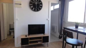 Appartements Cocon Palois studio cosy dernier etage WIFI Fibre : photos des chambres