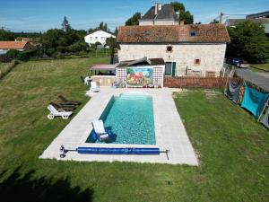 Maisons de vacances 3 Quartier de la Gare Charroux (Gite) : Maison 5 Chambres