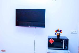 LaMeg2 Furnished Studio with Pool - Kiambu Rd