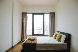 The WHITE, 2BR Cityview by WStay @ Tropicana 218 Macalister