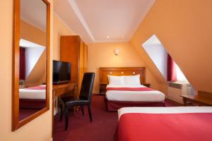 Hotels Grand Hotel Amelot : photos des chambres