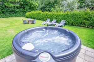 The island life texel met jacuzzi