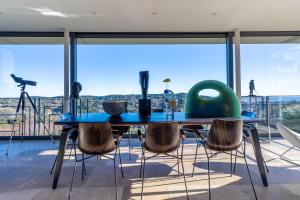 Mougins Collection - Magnifique Maison du Vieux Village de Mougins, avec Bassin à débordement et vues Mer et Montagnes