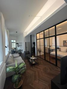 Ferienwohnungen an der Salvatorkirche - Exklusiv-Apartments mit Terrasse