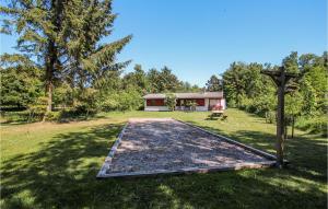 Awesome Home In Samsø With Kitchen