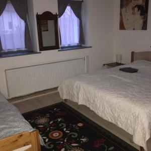 Pocsi Szoba Vendeghaz Mariapocs