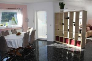 Studio Blick ins Tal