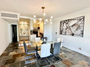 Luxury Beachfront Family-Friendly Condo