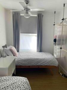 Central Worthing Holiday Home, 3 bedrooms, 600m from beach