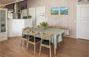 Awesome Home In Samsø With Kitchen