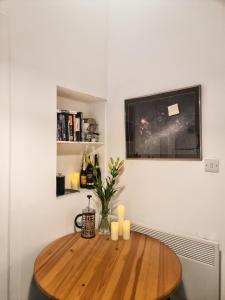 Whole Stylish Apartment 1880s Guinness Worker House