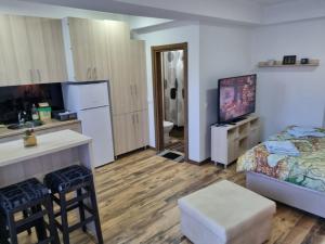 Mavrov02 Residence by Invictus